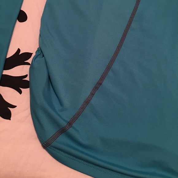 BlackTip Sea Siren Dolman Top! - Picture 8 of 8